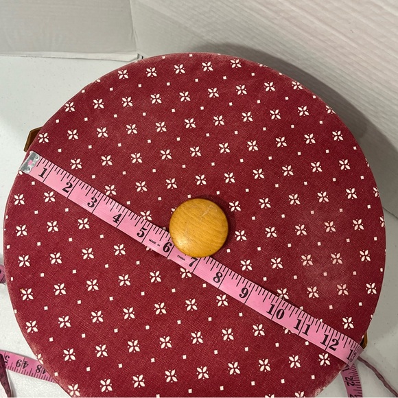 VINTANGE LONGABERGER BASKETS SEWING BASKET - Picture 9 of 15